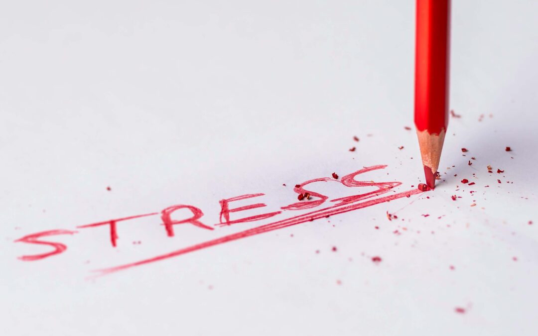 Comment l’hypnose aide à gérer le stress lié aux examens à Besançon ?